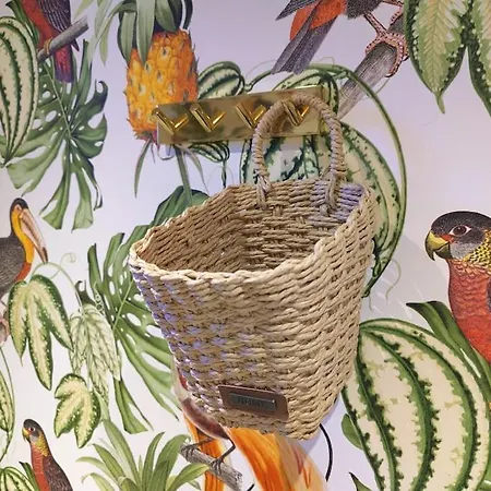 Yksityinen Kellarikerros Omalla Sisaeaenkaeynnillae, Pietarsaari Apartament Jakobstad