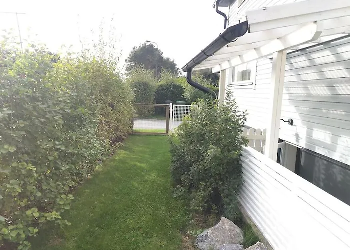 Huoneisto Yksityinen Kellarikerros Omalla Sisäänkäynnillä, Pietarsaari