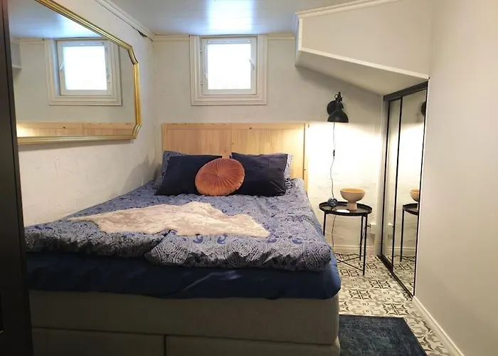 Huoneisto Yksityinen Kellarikerros Omalla Sisäänkäynnillä, Pietarsaari Jakobstad